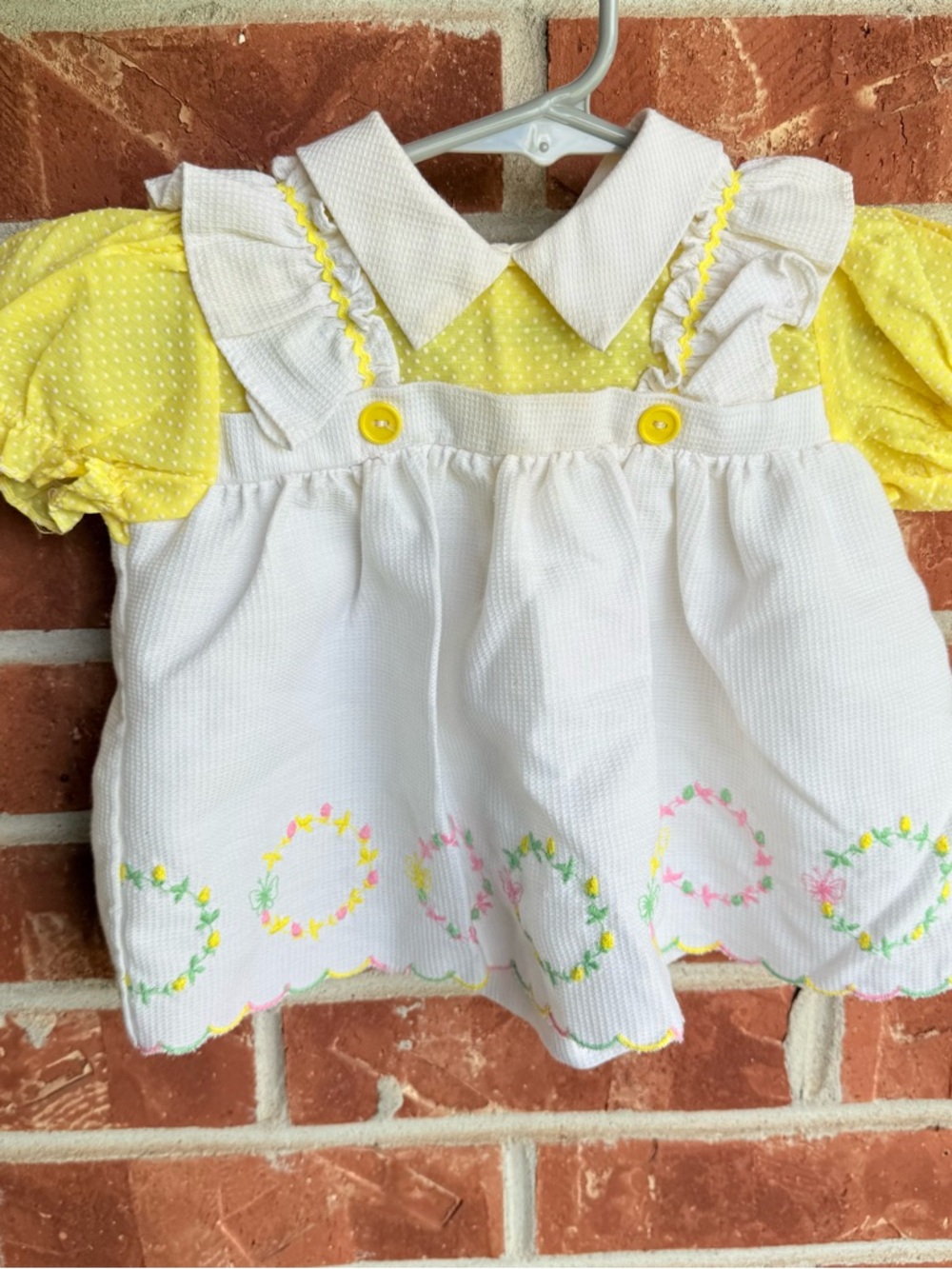 Yellow and white vintage baby top with embroidered flowers size 6-9 months